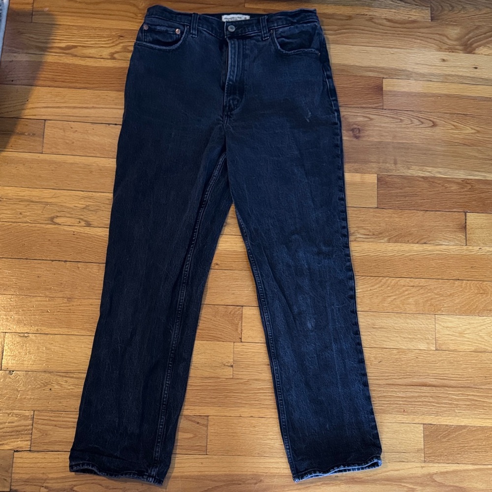 Abercrombie and Fitch the 90s straight ultra high-rise size 30